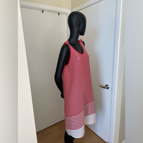 Sheer Maternity Dress - Picture 3 of 6